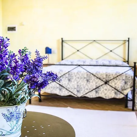 Poggio Antico Agroturismo *