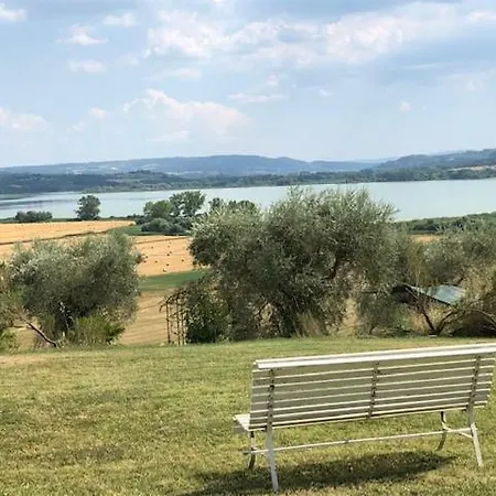 Poggio Antico Agroturismo *